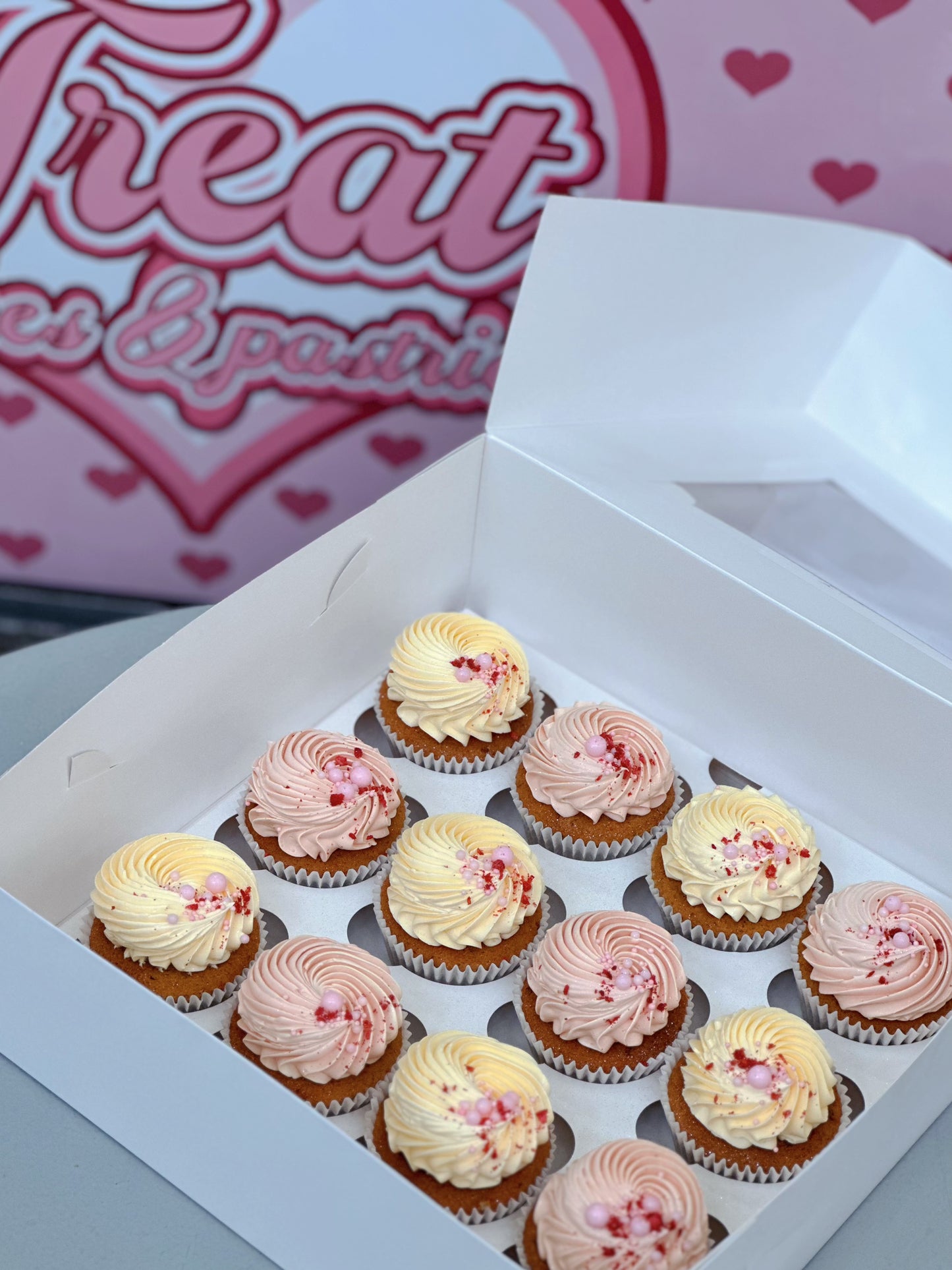 strawberry n cream cuppies